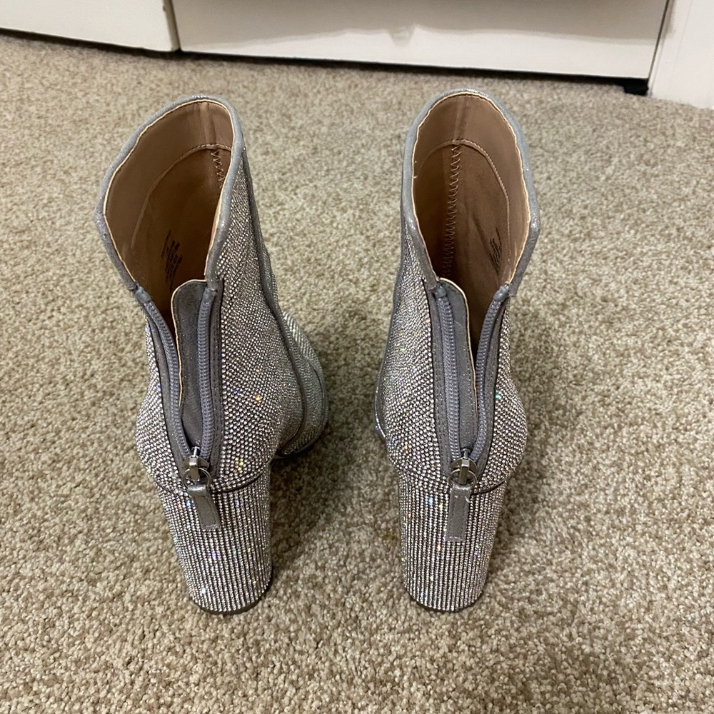 Noticed-R Rhinestones Booties - Picture 3 of 7